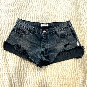 One Teaspoon black denim shorts. Size 29